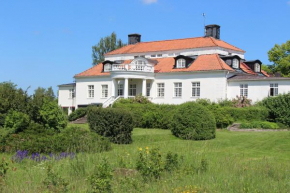 Liljeholmen Herrgård Hostel in Rimforsa